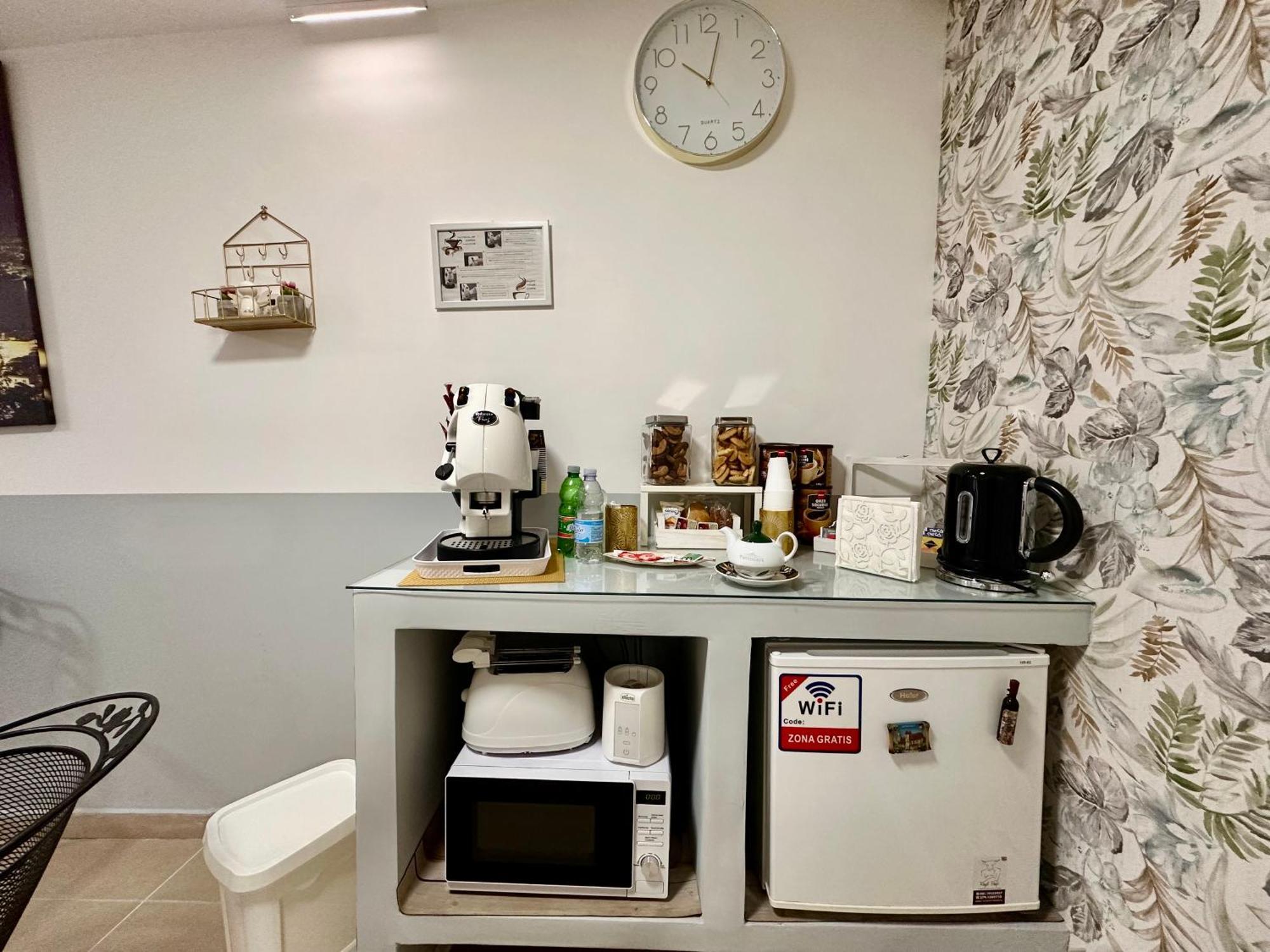 Sweet Dreams Napoli Bed & Breakfast ภายนอก รูปภาพ