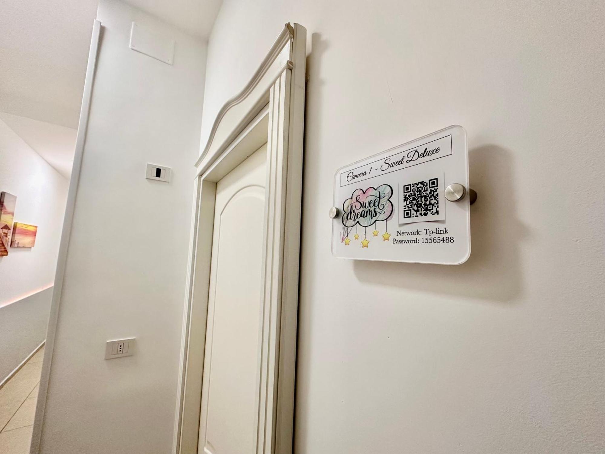 Sweet Dreams Napoli Bed & Breakfast ภายนอก รูปภาพ